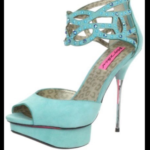 Betsey Johnson Shoes - Betsey Johnson Women's Taalia Platform Pump Sz 8.5